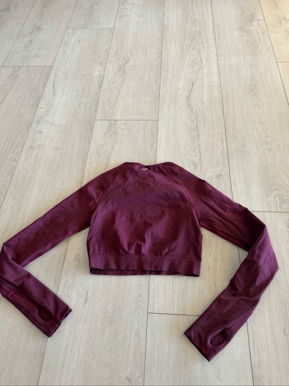 Gymshark women’s long crop top size s - Picture 6 of 6
